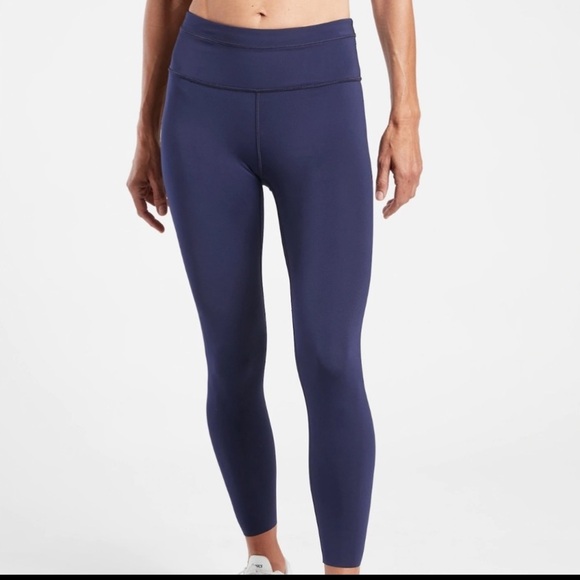 ATHELA Accelerate 7/8 Tight Leggings Size Medium - Picture 9 of 9